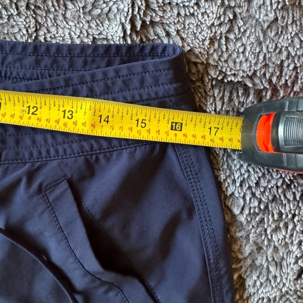 ATHLETA Women’s Rincon Board Shorts - Picture 13 of 16